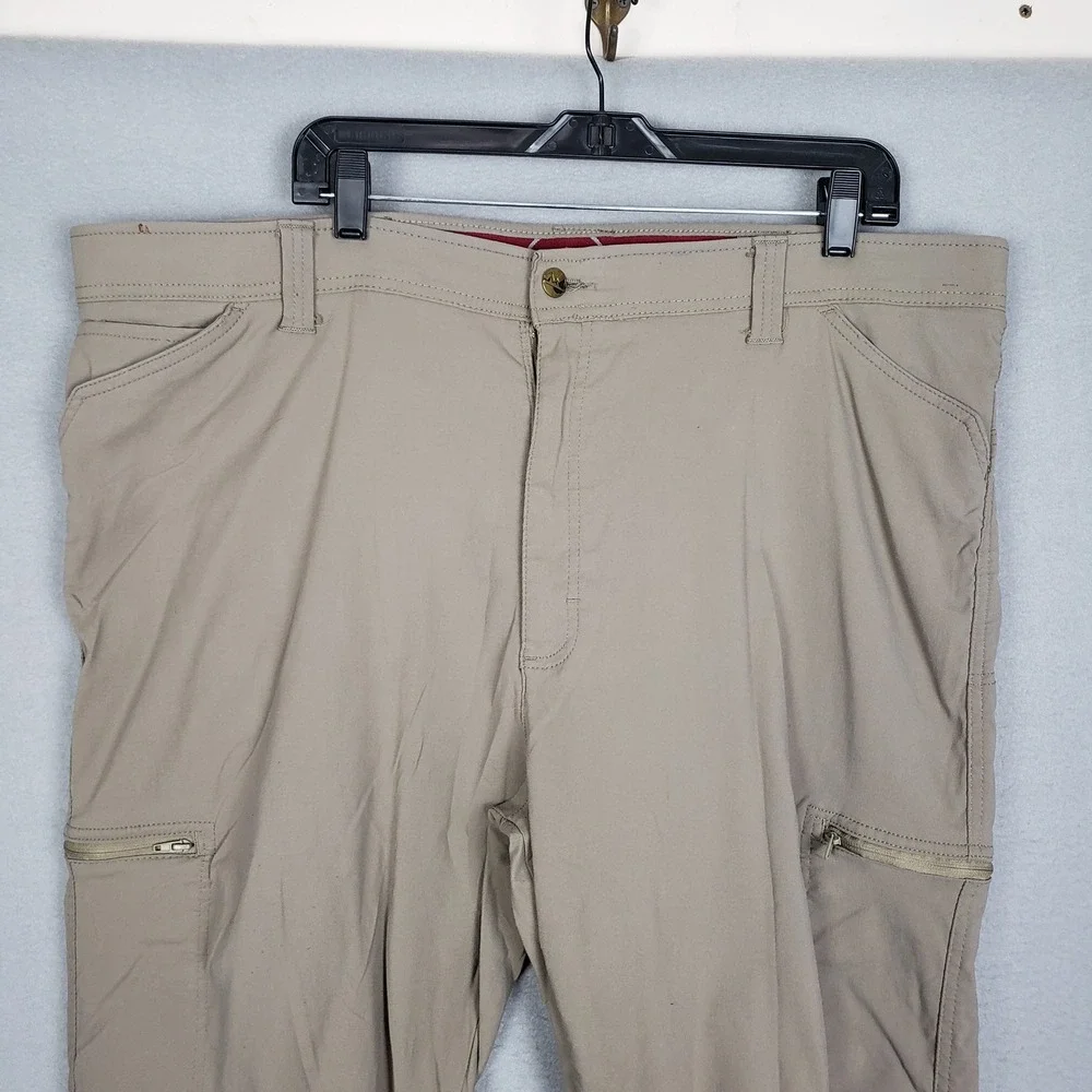Wrangler Men's 44x30 Stretch Waist Cargo Pants Beige Nylon Gorpcore Utility Hike